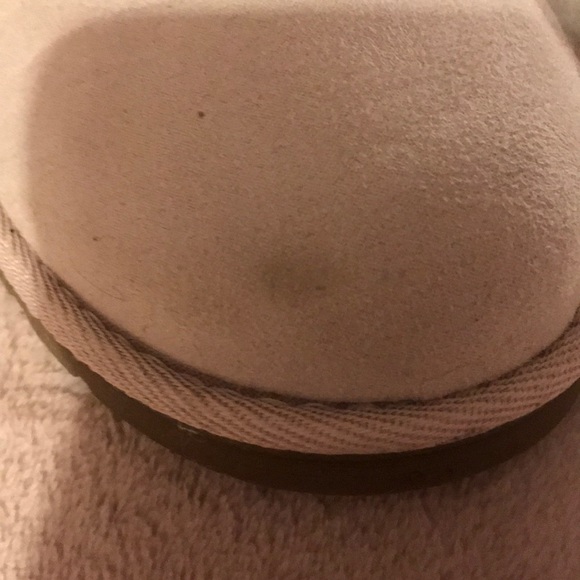 Super cute boots 🍭 CLOSET CLOSING 🍭 - Picture 3 of 5